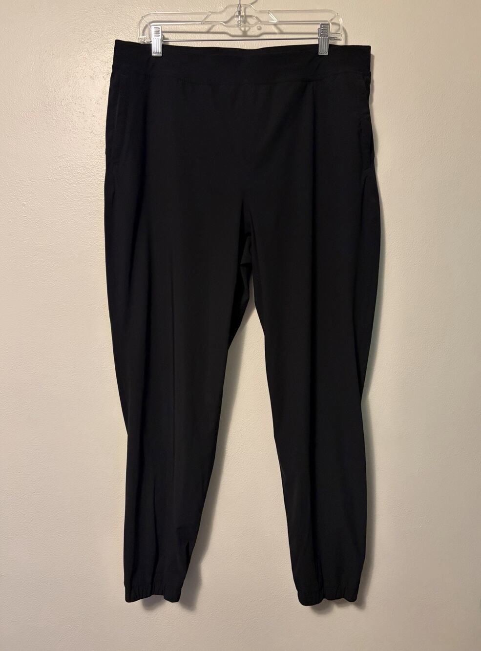 Lululemon Adapted State Jogger Pant SZ 14 Black W5CVMS Zipper Pockets Zip Ankle